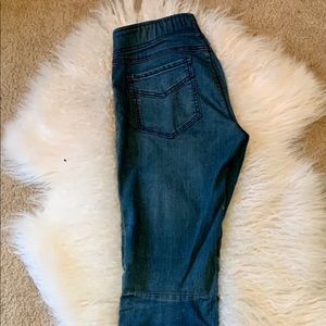 Free People Jeans - Free People Pull On Kick Flare Stretch Jeans Free People Jeans - Free People Pull On Kick Flare Stretch Jeans